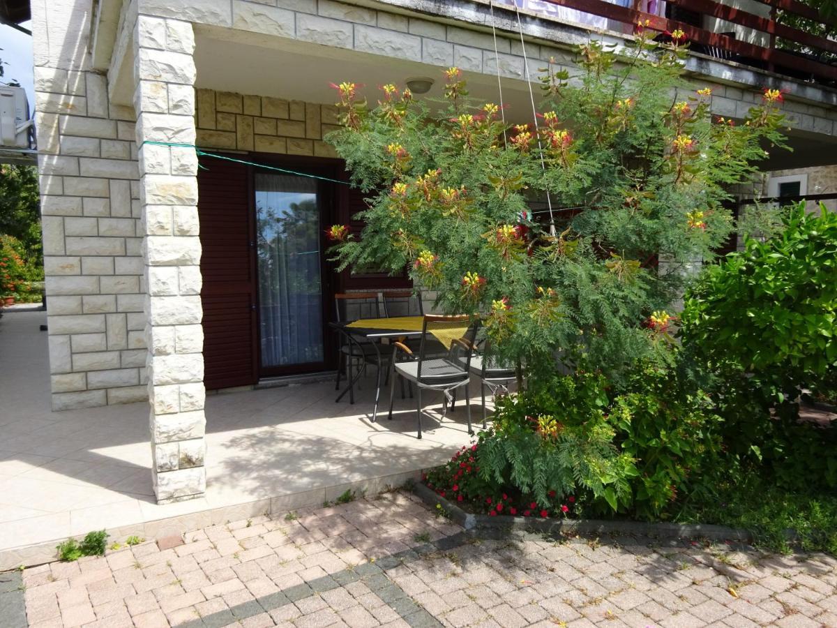 Apartments Niko Sukošan Εξωτερικό φωτογραφία